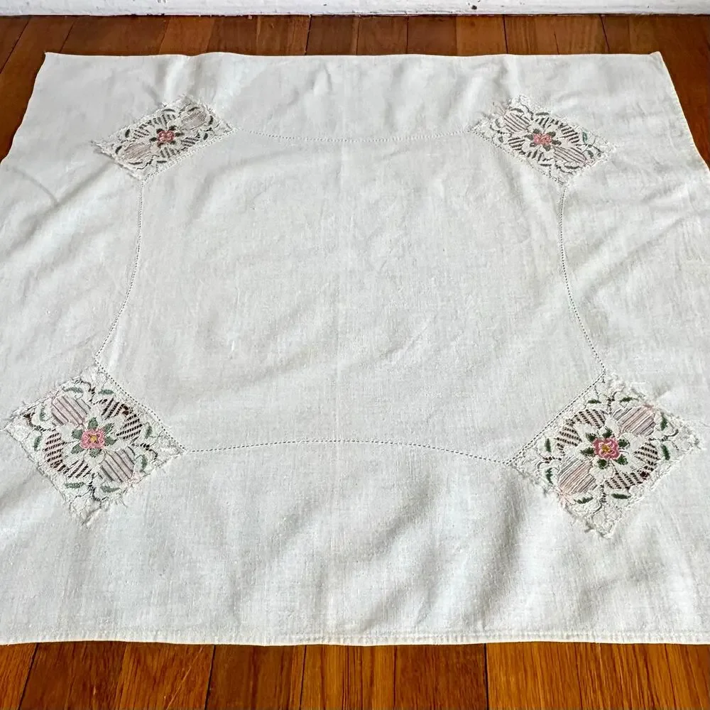 Vintage Cotton Cutwork Table Topper, Floral Embroidery 26.5x28